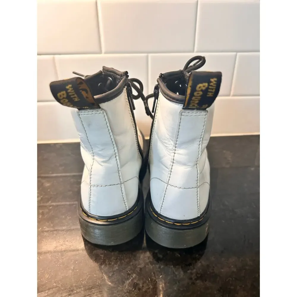 Dr. Martens Air Wair Kids Leather Delaney Ankle‎ Boots White Black Size 5